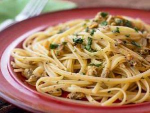 Linguini-with-clam-sauce 400×25 Linguini-with-clam-sauce 400x25